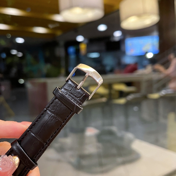 ブランド時計内部構造